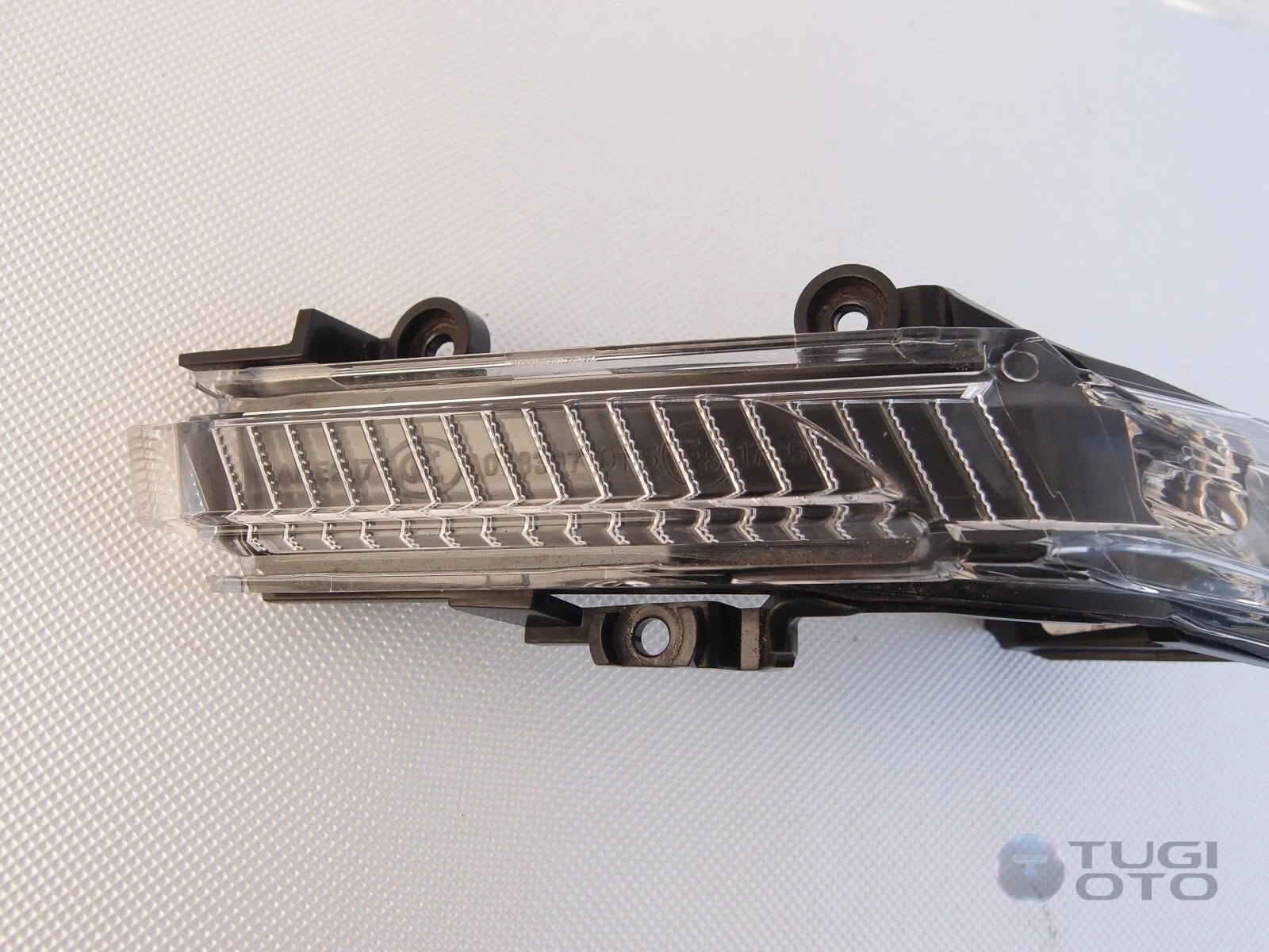 AUDİ  Audi a6 e-tron ayna sinyali sol sıfır 2025 85e949127 (FRDADM) 